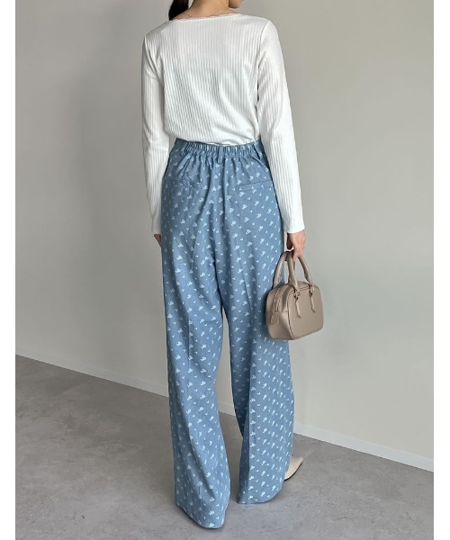 Re:EDIT（リエディ）の「[2025SS COLLECTION][低身長/高身長サイズ有]フラワー刺繍ライトオンスデニムワイドパンツ（デニムパンツ・レディース・ライトブルー/ブルー・SHORT/MEDIUM/TALL/LARGE）」の19枚目の写真
