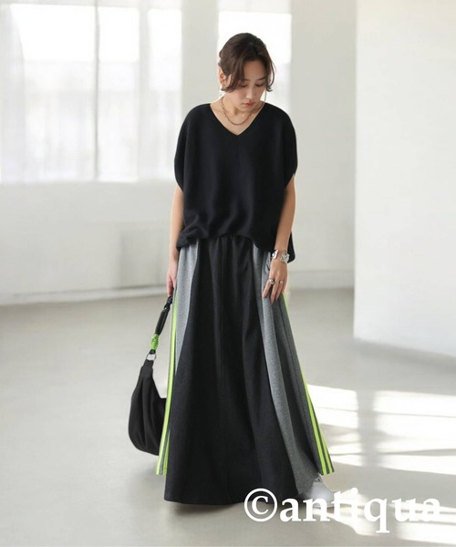 antiqua（アンティカ）の「デニム切り替えフレアスカート（スカート・レディース・ブルー系その他/ブラック・ONESIZE）」の3枚目の写真