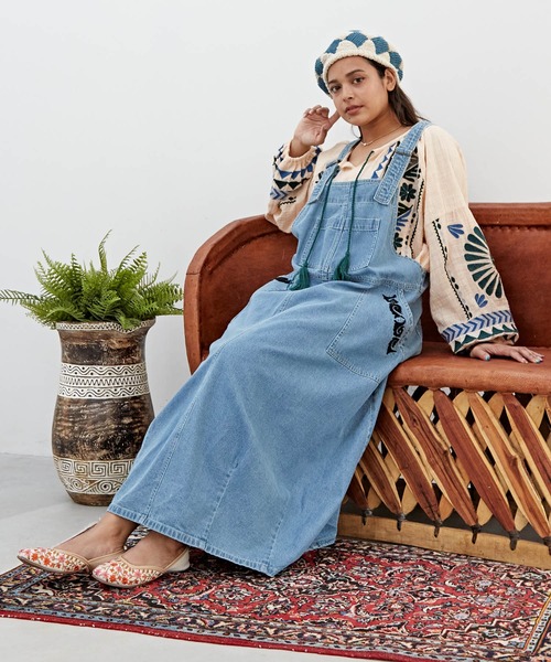 チャイハネ（チャイハネ）の「【チャイハネ】フラワーエンブジュッティ（パンプス・レディース・ホワイト/ブラック・23.5cm/24.5cm）」の5枚目の写真