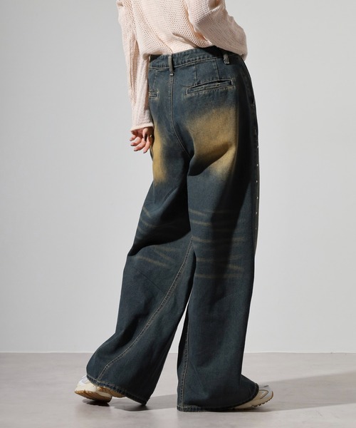 Studded wide baggy denim pants / スタッズワイドバギーデニムパンツ