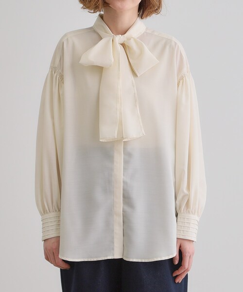 grove（グローブ）の「2WAYシアーボウタイブラウス（シャツ/ブラウス・レディース・ブラック/オフホワイト・02/03/01/05/04）」の17枚目の写真