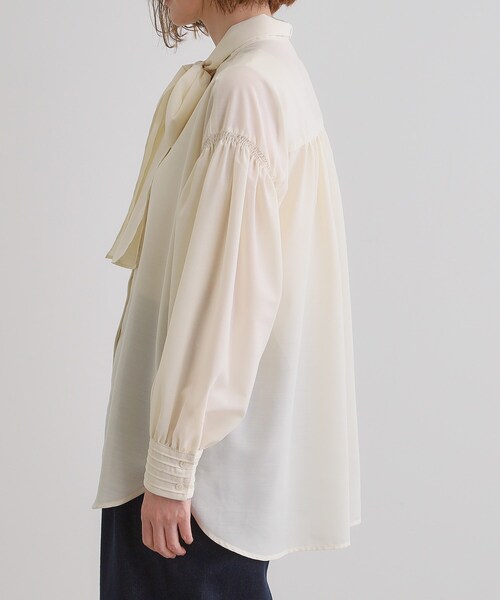 grove（グローブ）の「2WAYシアーボウタイブラウス（シャツ/ブラウス・レディース・ブラック/オフホワイト・02/03/01/05/04）」の18枚目の写真