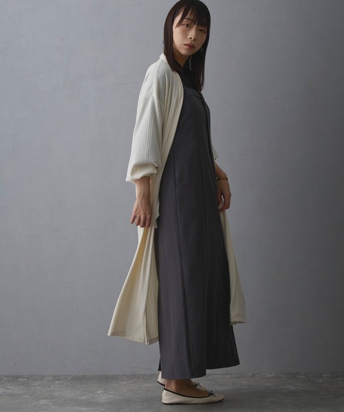 NICOLE white（ニコルホワイト）の「ランダムリブロングトッパー（カーディガン/ボレロ・レディース・ブラック/オフホワイト/サックスブルー/カーキ・FREE）」の5枚目の写真