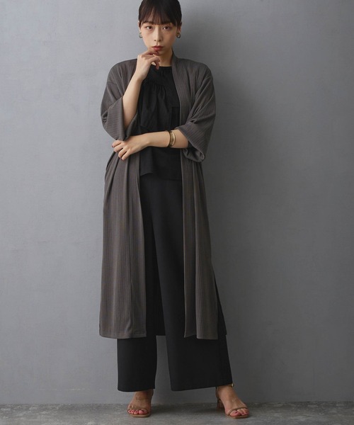 NICOLE white（ニコルホワイト）の「ランダムリブロングトッパー（カーディガン/ボレロ・レディース・ブラック/オフホワイト/サックスブルー/カーキ・FREE）」の6枚目の写真