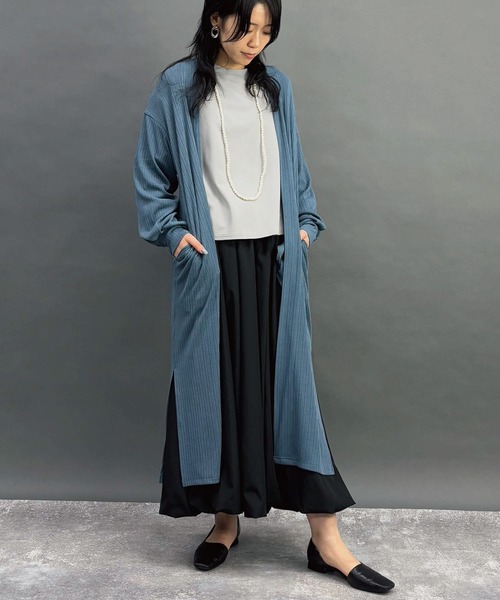 NICOLE white（ニコルホワイト）の「ランダムリブロングトッパー（カーディガン/ボレロ・レディース・ブラック/オフホワイト/サックスブルー/カーキ・FREE）」の9枚目の写真