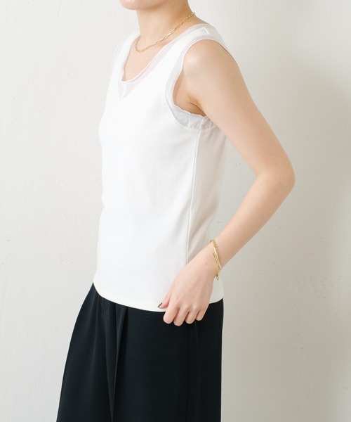 COLLAGE GALLARDAGALANTE(コラージュガリャルダガランテ)の「C′NOTE/シアー切替Vネックタンクトップ(タンクトップ・レディース・ライトグレー/ホワイト/ネイビー・FREE)」の6枚目の写真