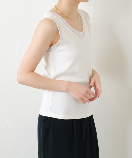COLLAGE GALLARDAGALANTE(コラージュガリャルダガランテ)の「C′NOTE/シアー切替Vネックタンクトップ(タンクトップ・レディース・ライトグレー/ホワイト/ネイビー・FREE)」の8枚目の写真
