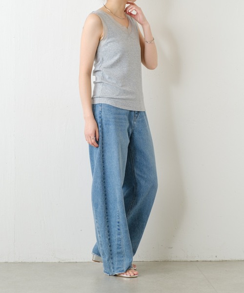 COLLAGE GALLARDAGALANTE(コラージュガリャルダガランテ)の「C′NOTE/シアー切替Vネックタンクトップ(タンクトップ・レディース・ライトグレー/ホワイト/ネイビー・FREE)」の22枚目の写真