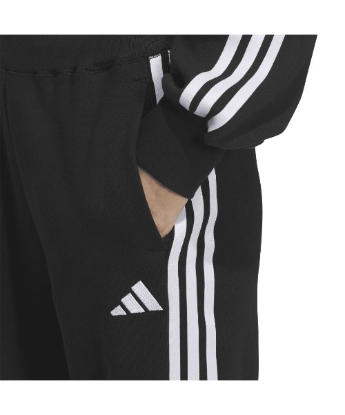 adidas(アディダス)の「アディダス adidas エッセンシャルズ プラス スリーストライプス フレンチテリー テーパードパンツ(その他パンツ・レディース・ブラック・S/M/L/XL)」の5枚目の写真