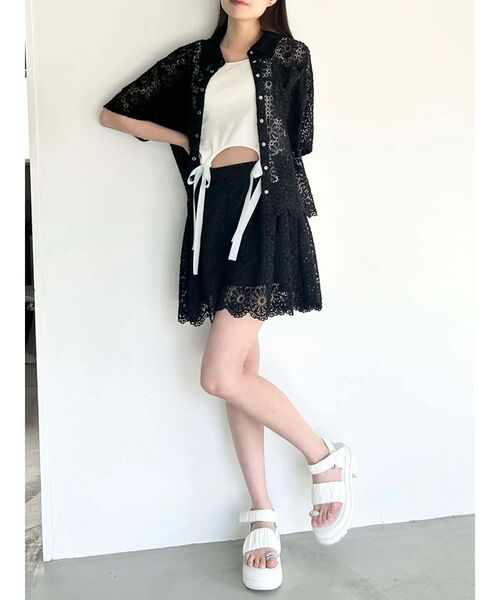 CALNAMUR（カルナムール）の「FLOWER LACE HALF SLEEVE SHIRTS（シャツ/ブラウス・レディース・ホワイト/レッド/ブラック・FREE）」の4枚目の写真