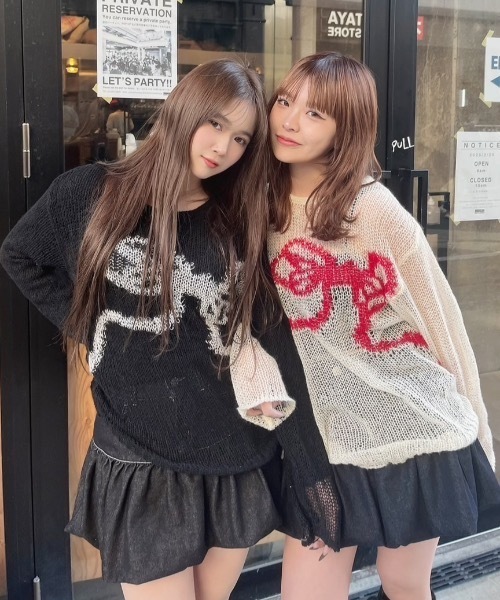 nemne store(ネンネストア)の「アソート柄シアーニット(ニット/セーター・レディース・グリーン系/ホワイト系/ネイビー/ブラック系・MEDIUM/SMALL)」の8枚目の写真