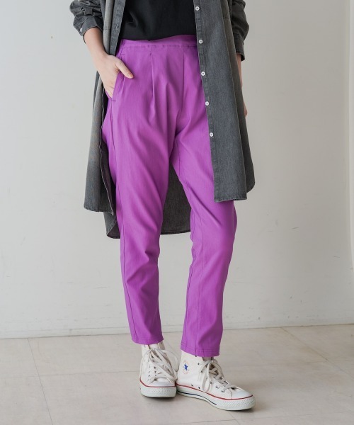 Bou Jeloud（ブージュルード）の「【接触冷感／UVカット】UV/COOL HAKIYASE+（その他パンツ・レディース・パープル/ブラック/オフホワイト/カーキ/インディゴブルー・36/42/38/40）」の5枚目の写真