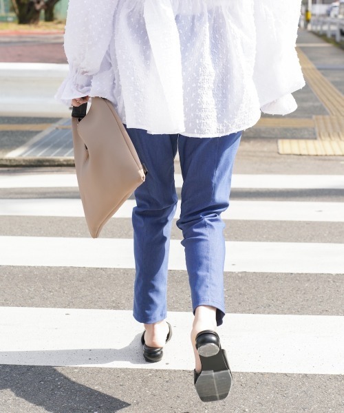 Bou Jeloud（ブージュルード）の「【接触冷感／UVカット】UV/COOL HAKIYASE+（その他パンツ・レディース・パープル/ブラック/オフホワイト/カーキ/インディゴブルー・36/42/38/40）」の7枚目の写真