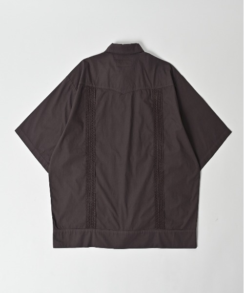 ADAM PATEK(アダムパテック)の「【ADAMPATEK/アダムパテック】overdyed cuban shirt/製品染めキューバシャツ(シャツ/ブラウス・レディース・チャコールグレー/ブラック・1/2)」の11枚目の写真
