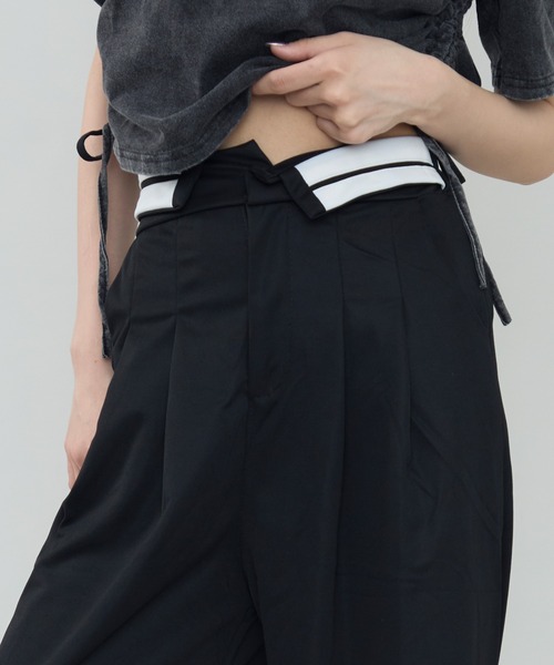 SEN TOKYO（セントーキョー）の「シンプルな中にトレンド感をプラス。ハイウエストロールダウン スラックス（スラックス・レディース・グレー/ブラック・S/M/L）」の15枚目の写真