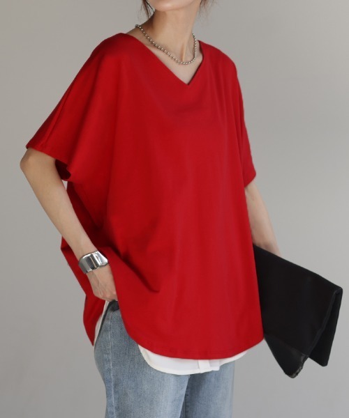 HUG.U(ハグユー)の「VネックドルマンTシャツ(Tシャツ/カットソー・レディース・グレイッシュブルー/カーキ/イエロー/グレー/レッド/パープル/ブラック/ホワイト・FREE)」の20枚目の写真