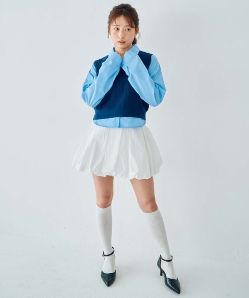 archives（アルシーヴ）の「Ｖネックケーブルニットベスト×シャツＳＥＴ（アンサンブル・レディース・ピンク/ネイビー/シルバーグレー/グレー・MEDIUM）」の22枚目の写真