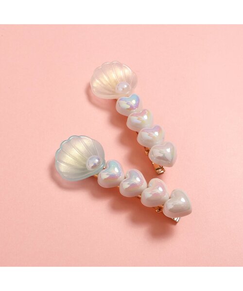 apres les cours（アプレレクール）の「シェルパールヘアクリップ（バレッタ/ヘアクリップ・キッズ・アイボリー/サックスブルー・FREE）」の6枚目の写真