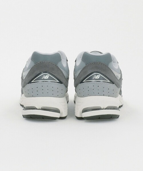NEW BALANCE(ニューバランス)の「<New Balance>U2002R/D スニーカー(スニーカー・レディース・ダークグレー/ベージュ・22.5cm/23cm/25.5cm/24.5cm/24cm/23.5cm/25cm)」の9枚目の写真