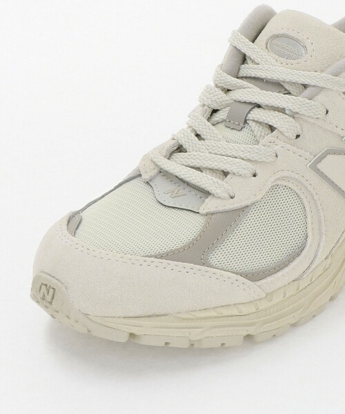 NEW BALANCE(ニューバランス)の「<New Balance>U2002R/D スニーカー(スニーカー・レディース・ダークグレー/ベージュ・22.5cm/23cm/25.5cm/24.5cm/24cm/23.5cm/25cm)」の3枚目の写真