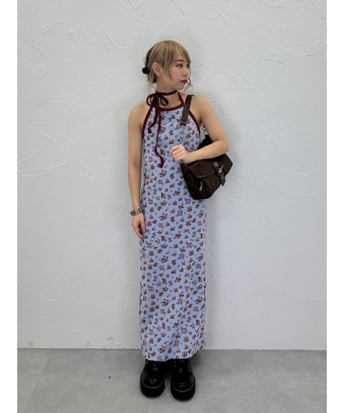 jouetie(ジュエティ)の「【Miller×jouetie】2WAYホルターネックワンピース(ワンピース・レディース・ブルー/ブラック/アイボリー・MEDIUM)」の21枚目の写真