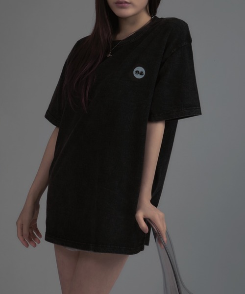 tinkerend(ティンカーエンド)の「【ユニセックス】Assorted designs SS T-shirt / アソートデザイン半袖Tシャツ(Tシャツ/カットソー・レディース・ブラック系その他3/ブラック系その他2/ブラック系その他/ブラック/ブラック系その他6/ブラック系その他4/ブラック系その他7/ブラック系その他5・XL/L/M)」の5枚目の写真