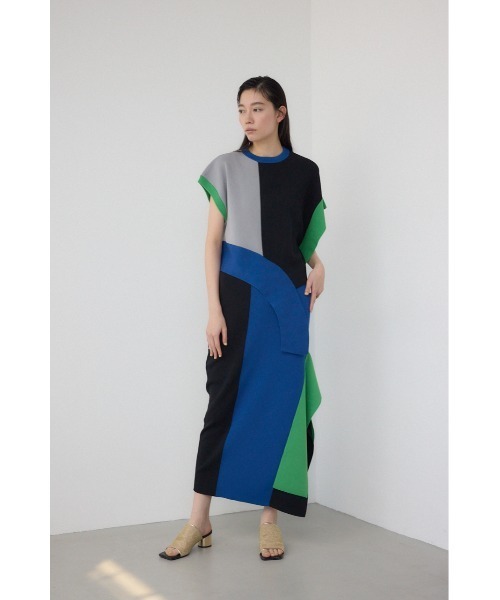 PLUS(プラス)の「【PLUS】【身長/骨格別着用画像あり】パネルドレープマーメイドスカート(スカート・レディース・ブラック/グレー系その他/ブラック系その他・SMALL/MEDIUM)」の17枚目の写真
