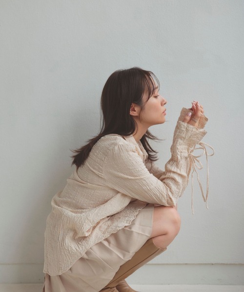 N WITH.（エヌウィズ）の「ワッシャーリボンシャツ（シャツ/ブラウス・レディース・ベージュ/ホワイト・FREE）」の15枚目の写真