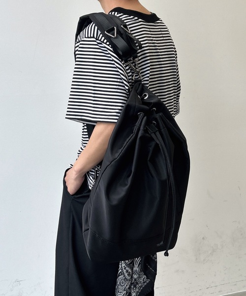 肩掛けリュック ユニセックス】2WAYカラビナナイロンテックショルダーバッグ/バック