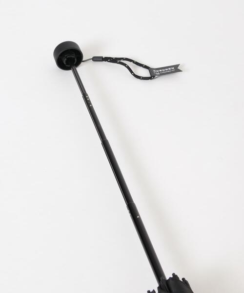 SMELLY（スメリー）の「『晴雨兼用』because　ユニセックス オールウェザーミニマル（長傘・レディース・グレー/ブラック・FREE）」の11枚目の写真