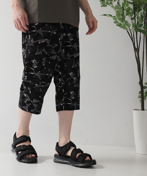 TopIsm(トップイズム)の「リップル素材 総柄7分丈パンツ(その他パンツ・メンズ・その他2/その他5/その他1/その他4/その他3・M/LL/L)」の12枚目の写真