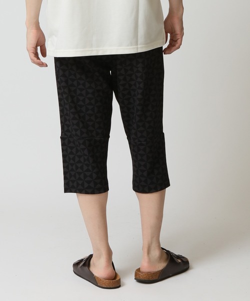 TopIsm(トップイズム)の「リップル素材 総柄7分丈パンツ(その他パンツ・メンズ・その他2/その他5/その他1/その他4/その他3・M/LL/L)」の17枚目の写真