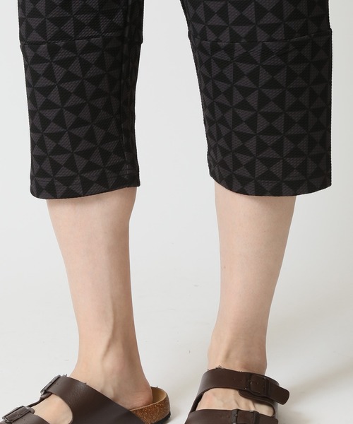 TopIsm(トップイズム)の「リップル素材 総柄7分丈パンツ(その他パンツ・メンズ・その他2/その他5/その他1/その他4/その他3・M/LL/L)」の21枚目の写真
