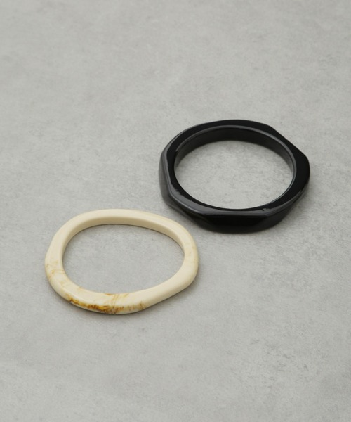 NANO universe（ナノユニバース）の「バイカラーコンビバングルセット（バングル/リストバンド・レディース・その他1/その他2・FREE）」の3枚目の写真