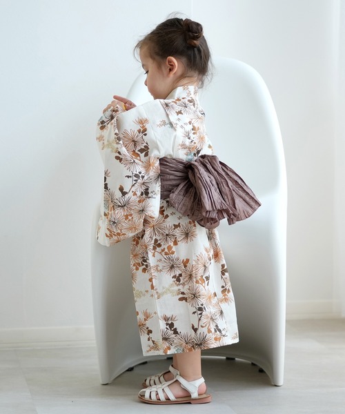 utatane（ウタタネ）の「浴衣ワンピース2点セット 男女兼用 ひよこ商店（浴衣・キッズ・ブルー系2/ベージュ系1/ホワイト系1/グレー系2/ホワイト系2/グレー系1/ブルー系3/ブルー系1・90cm/100cm/110cm/120cm/130cm）」の10枚目の写真