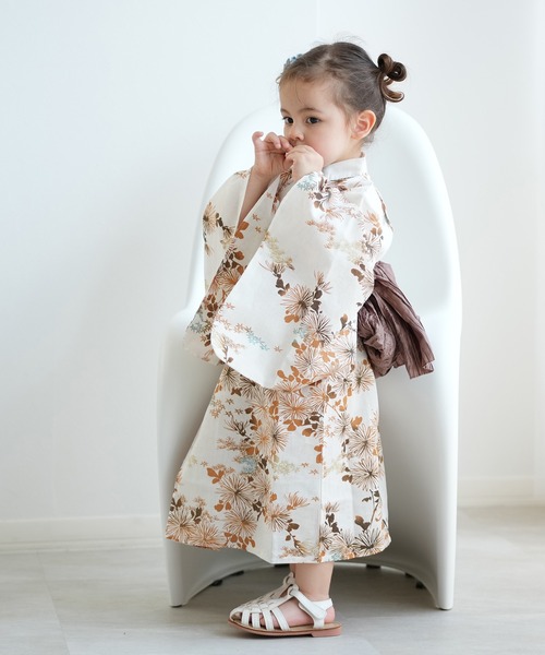 utatane（ウタタネ）の「浴衣ワンピース2点セット 男女兼用 ひよこ商店（浴衣・キッズ・ブルー系2/ベージュ系1/ホワイト系1/グレー系2/ホワイト系2/グレー系1/ブルー系3/ブルー系1・90cm/100cm/110cm/120cm/130cm）」の12枚目の写真