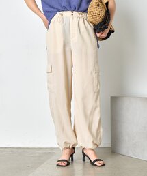 パラシュート」に該当するその他パンツ（ホワイト/白色系