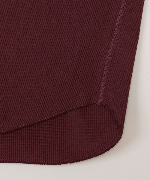 HANES（ヘインズ）の「【Hanes/ヘインズ】レディース タートルネックロングTシャツ（Tシャツ/カットソー・レディース・ヘザーグレー/パープル系その他2/オフホワイト/ダークネイビー・FREE）」の18枚目の写真