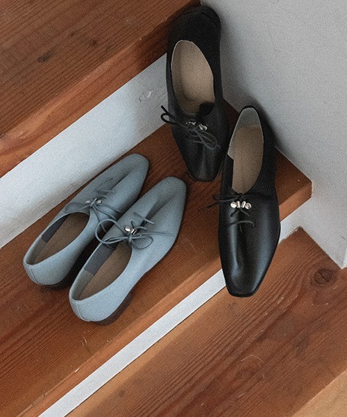 RANDA（ランダ）の「サステナブル 晴雨兼用 フロントタックシューズ（モカシン/デッキシューズ・レディース・ブルー/ブラック・LL/M/S/L）」の3枚目の写真