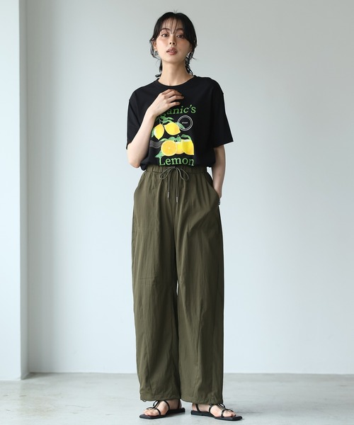 itto...(イット)の「ナチュラルワッシャー裾ドロスト付2WAYバレルレッグパンツ(その他パンツ・レディース・ブラック/オフホワイト/ライトオリーブ/ダークカーキ・M)」の20枚目の写真