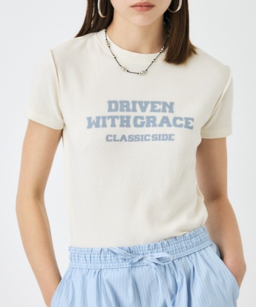 MOUSSY（マウジー）の「BLURRED LOGO Tシャツ（Tシャツ/カットソー・レディース・ライトブラック/ピンク/オフホワイト/ネイビー・FREE）」の2枚目の写真