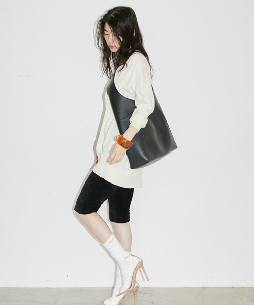 THEATRE PRODUCTS（シアタープロダクツ）の「レザレットワンハンドルショルダーバッグ（ショルダーバッグ・レディース・ブラウン/ブラック・FREE）」の8枚目の写真