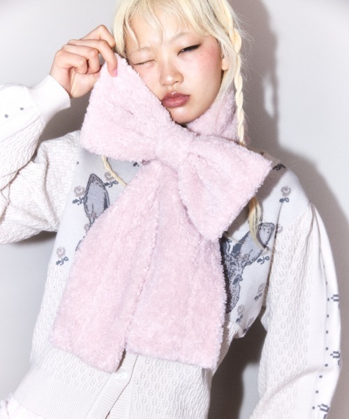 Candy Stripper(キャンディストリッパー)の「RIBBON マフラー(マフラー・レディース・オフホワイト/ピンク/ライトブルー/ブラック/ホワイト×ブラック/ベージュ・FREE)」の6枚目の写真