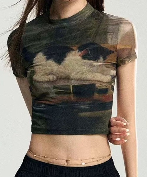 CELENA BEATS(セレナビーツ)の「【猫プリント × シアー素材】キャットフォト グラフィック シアー メッシュ クロップド Tシャツ(Tシャツ/カットソー・レディース・アーミー・S/M/L)」の10枚目の写真