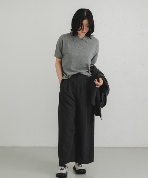 EKAL（エカル）の「ハーフスリーブニットポロシャツ（ニット/セーター・レディース・ブラック/グレー/レッド・ONE）」の8枚目の写真
