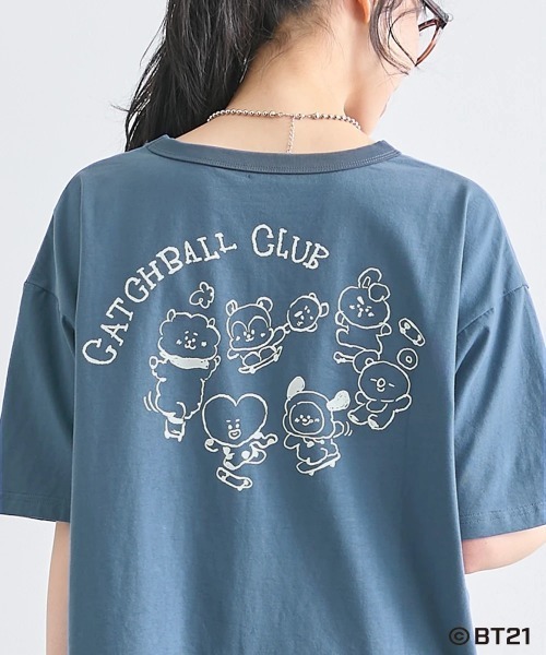 SMILE LAND（スマイルランド）の「【BT21】ゆるシルエットプリントTシャツ＜大きいサイズ有＞（Tシャツ/カットソー・レディース・ブラック/オフホワイト/オートミール/ライトパープル/ネイビー系・S～Ｍ/L～LL/3L～4L/5L～6L）」の4枚目の写真