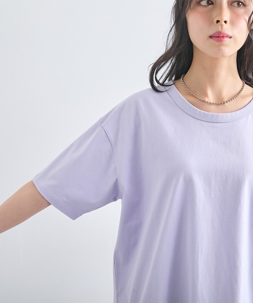 SMILE LAND（スマイルランド）の「【BT21】ゆるシルエットプリントTシャツ＜大きいサイズ有＞（Tシャツ/カットソー・レディース・ブラック/オフホワイト/オートミール/ライトパープル/ネイビー系・S～Ｍ/L～LL/3L～4L/5L～6L）」の7枚目の写真