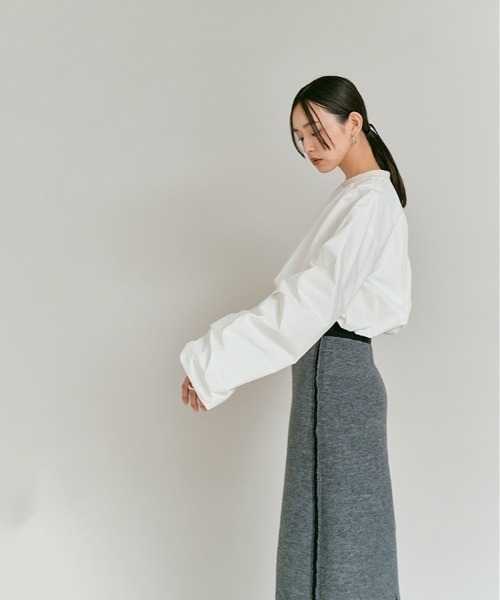 W:Huku（フーク）の「タイプライター ショート バルーン ブラウス トップス / Cotton Typewriter Short Balloon Top（その他トップス・レディース・オフホワイト/グレー/ブラック・FREE）」の18枚目の写真