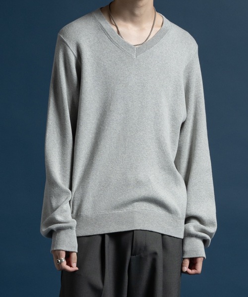 CASPER JOHN（キャスパージョン）の「Wool cotton high gauge V-neck sweater / ウールコットンハイゲージVネックセーター（ニット/セーター・メンズ・オレンジ/ブラック/アイボリー/ブルー・LARGE/MEDIUM/SMALL/X-SMALL）」の2枚目の写真
