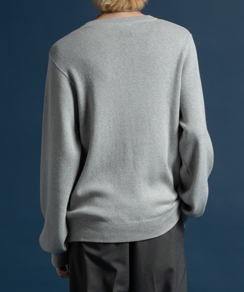 CASPER JOHN（キャスパージョン）の「Wool cotton high gauge V-neck sweater / ウールコットンハイゲージVネックセーター（ニット/セーター・メンズ・オレンジ/ブラック/アイボリー/ブルー・LARGE/MEDIUM/SMALL/X-SMALL）」の17枚目の写真